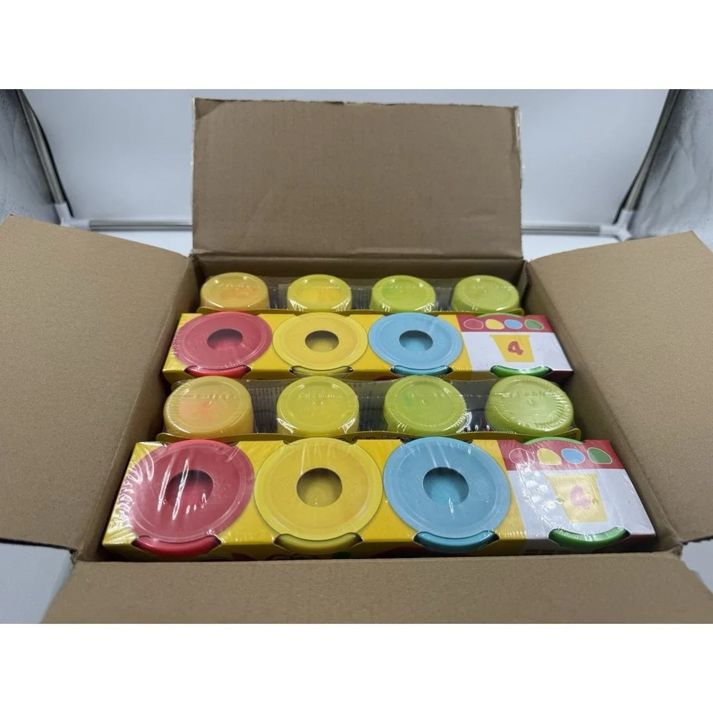 Play-Doh Bulk Pack of‎ 32 Cans, 4 Sets of 8 Modeling Compound Colors 3oz